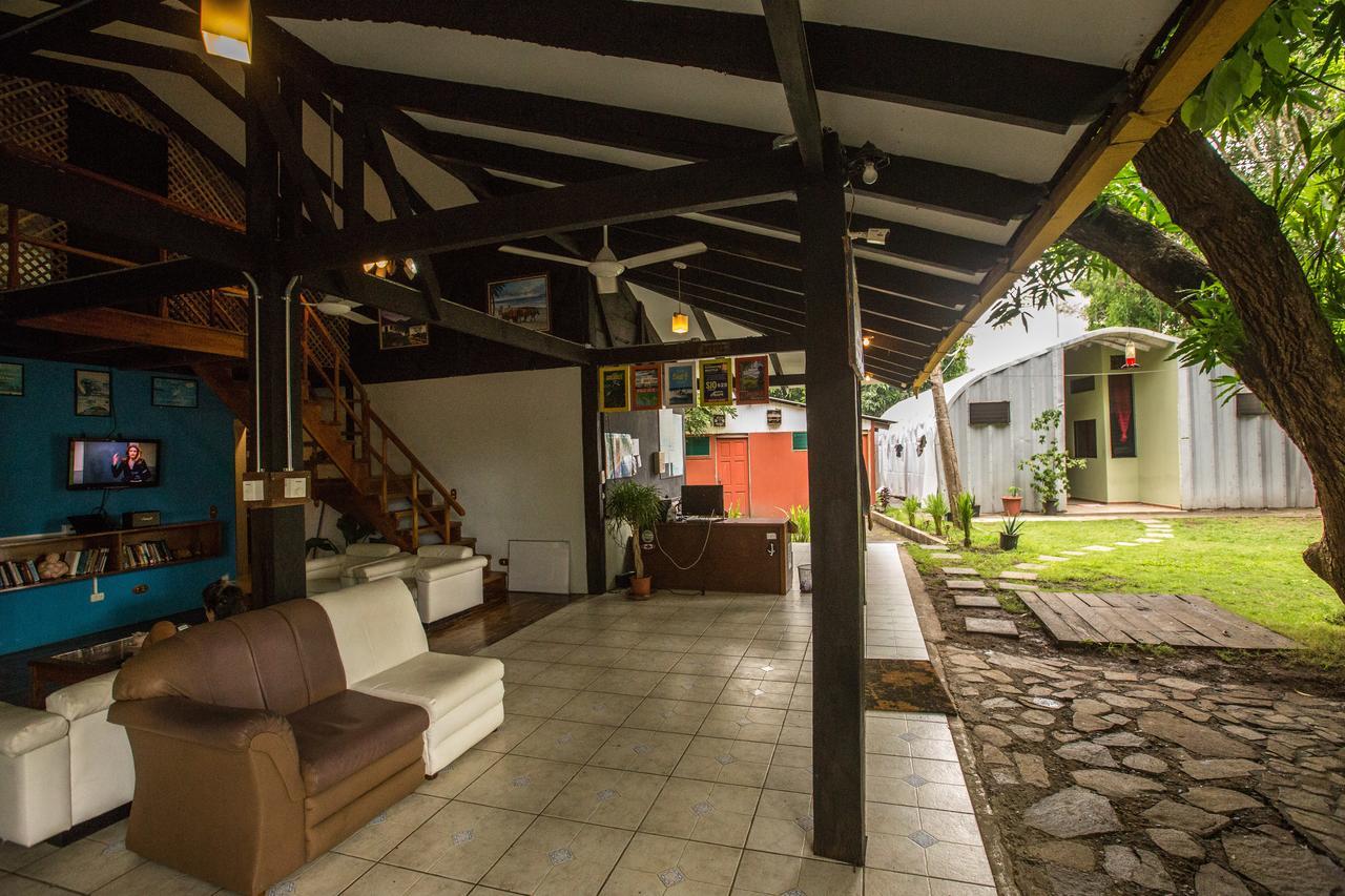 Jaco Inn Экстерьер фото