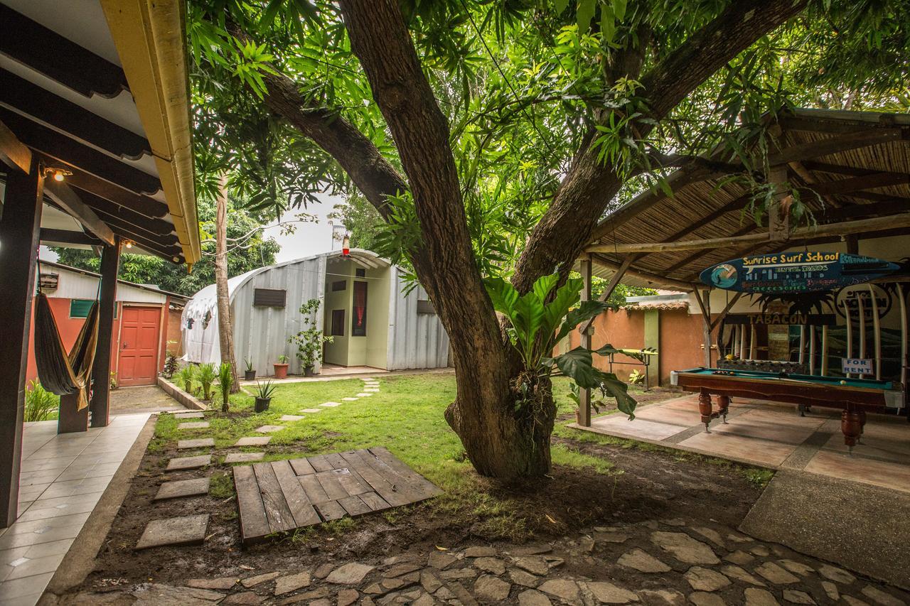 Jaco Inn Экстерьер фото