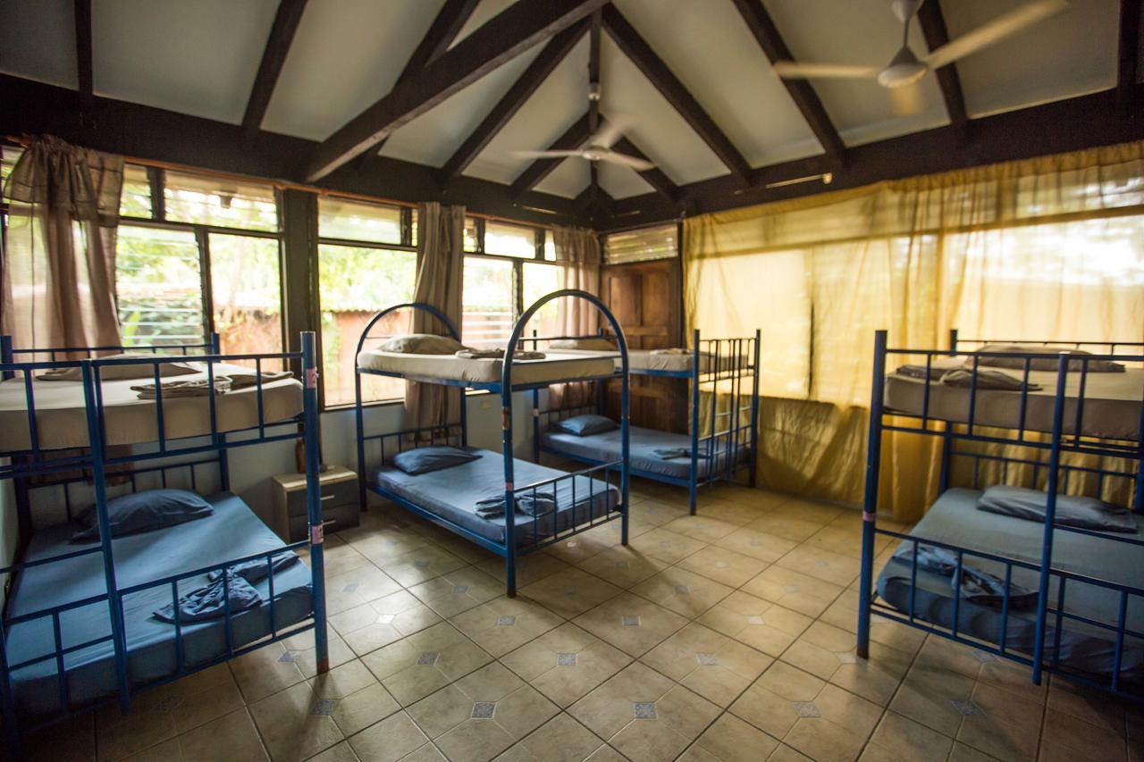 Jaco Inn Экстерьер фото
