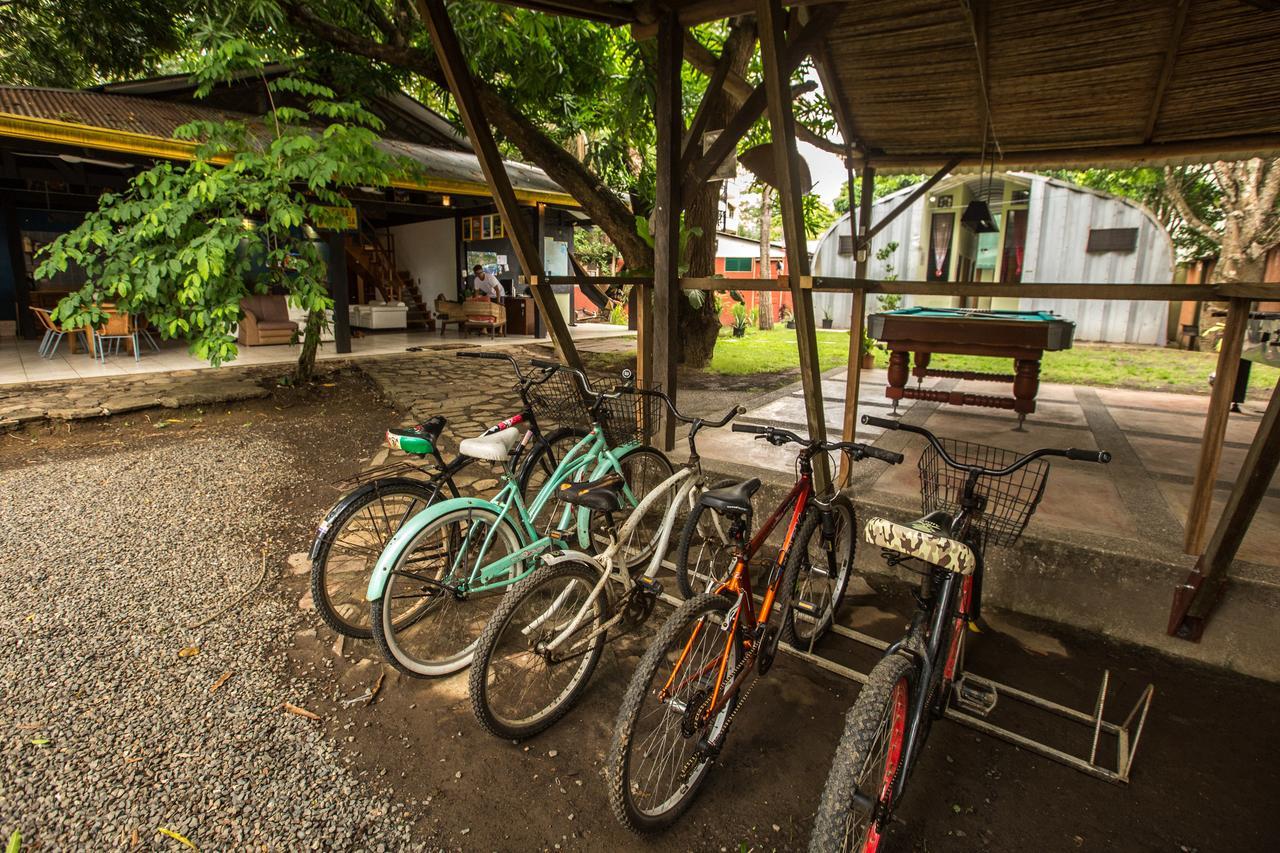 Jaco Inn Экстерьер фото